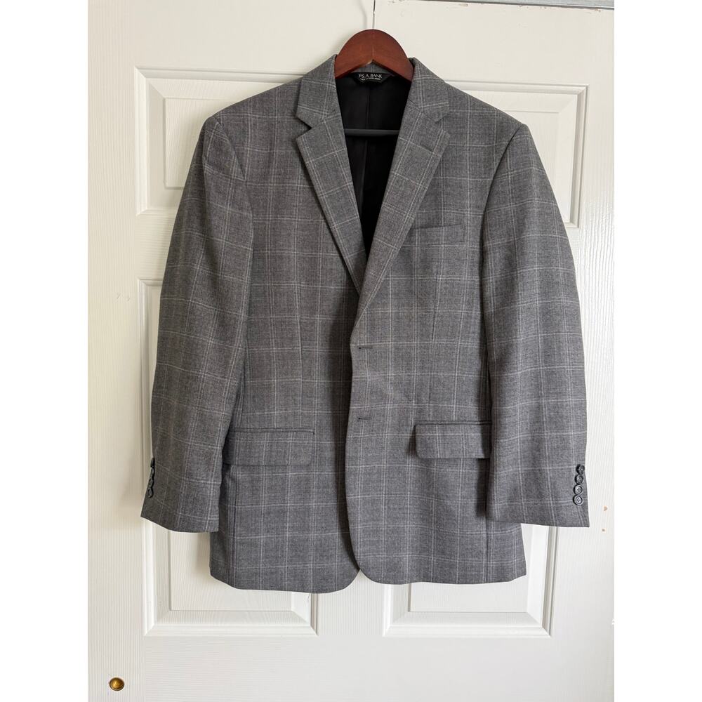 Jos A Bank Tailored Fit Travelers Collection Grey Blazer 38R